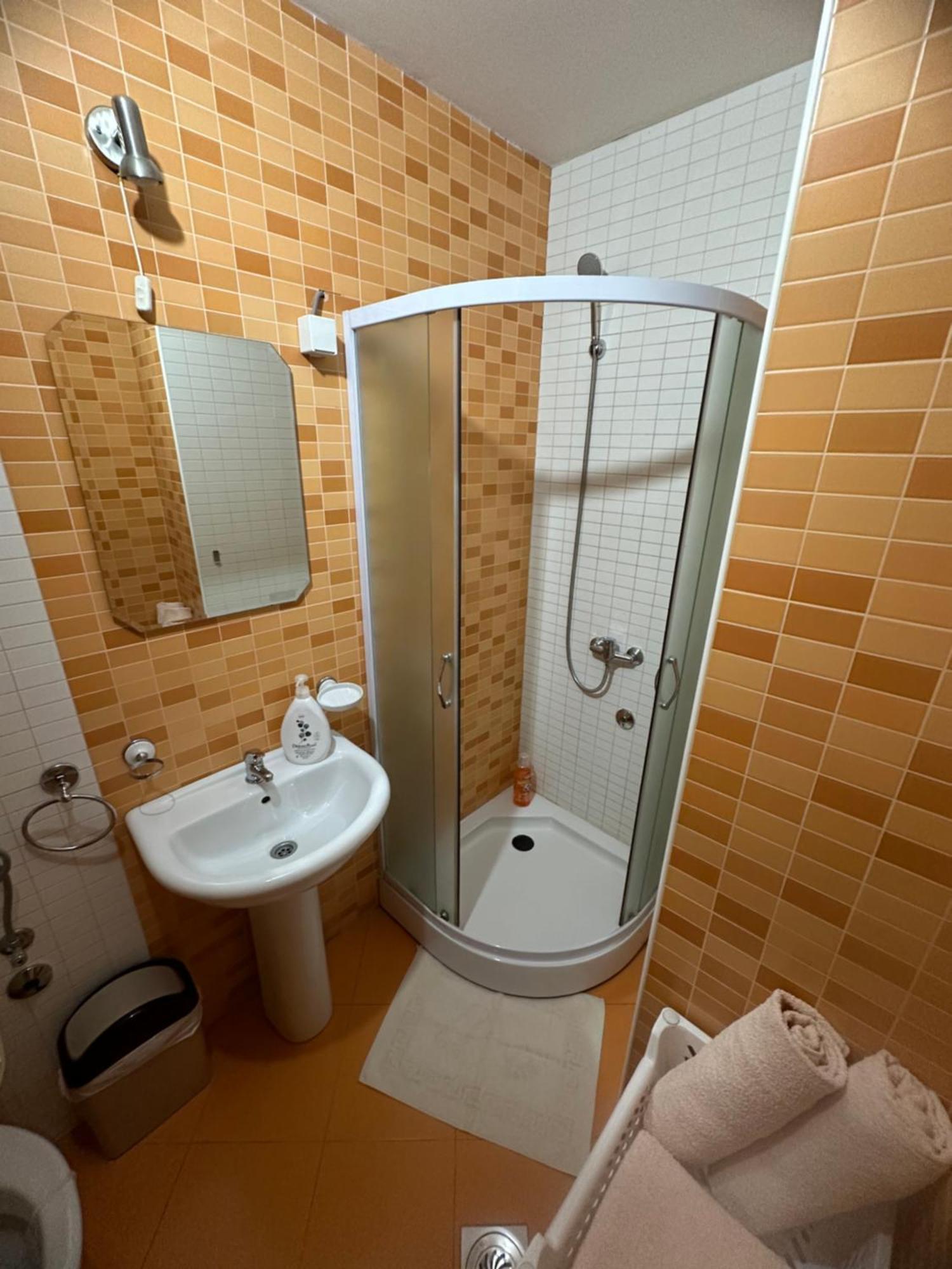 Apartments Bokan سيتينيي المظهر الخارجي الصورة